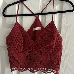 Abercrombie crochet crop size M in rust